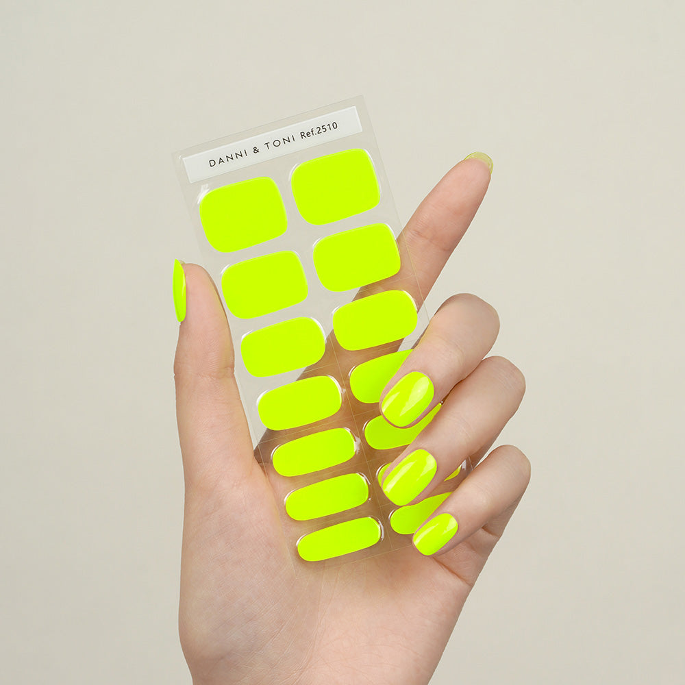 Bright Green Chartreuse Semi-Cured Gel Nails | Neon Green - 2510